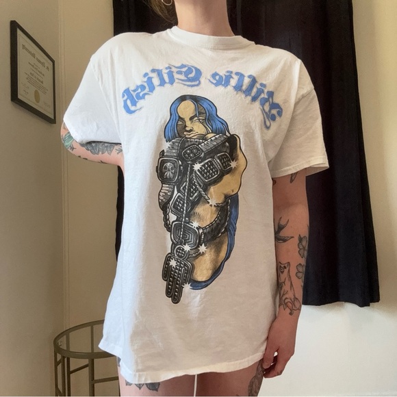 Official Billie Eilish Oversized T-shirt - Picture 1 of 11
